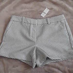 NWT Ann taylor short sz 4